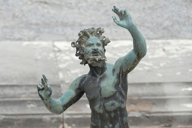 Naples Travel Guide: Unravel the Charm, History, and Culinary Delights of Italy's Southern Gem