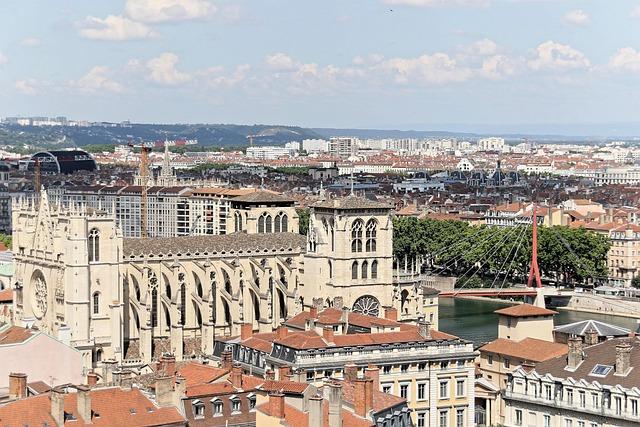 Lyon Travel Adventures: Explore Gastronomy, History, and Scenic Beauty in the Heart of France